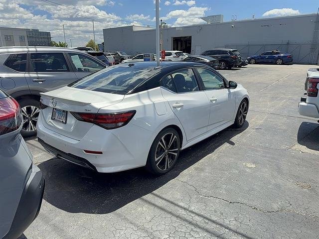 Used 2022 Aspen White Tricoat Nissan SR image 3