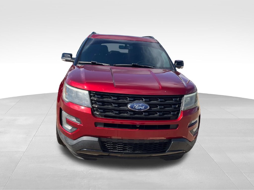 Used 2016 Red Ford Sport image 8