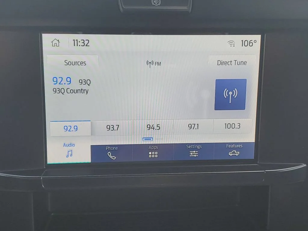 Used 2025 White Ford XL image 19
