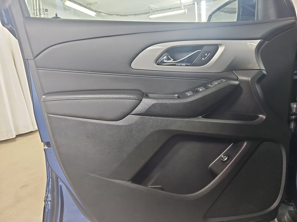 Certified Used 2023 Northsky Blue Metallic Chevrolet LT Cloth image 33