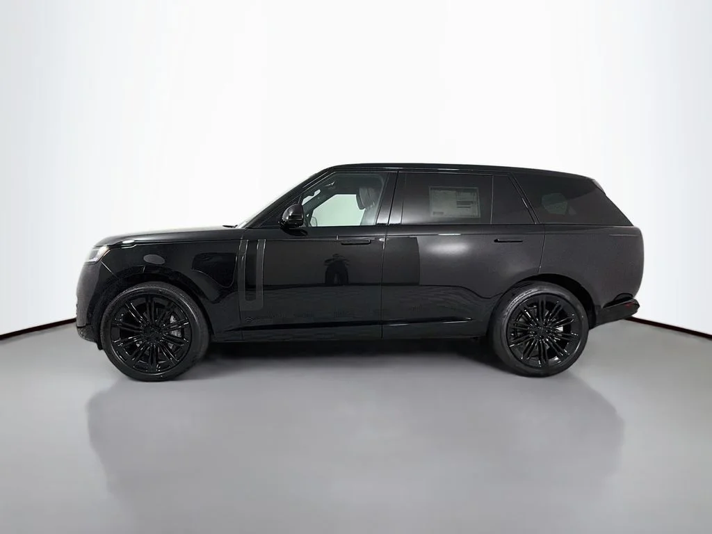 New 2026 Santorini Black Land Rover SE 7 Seats image 8
