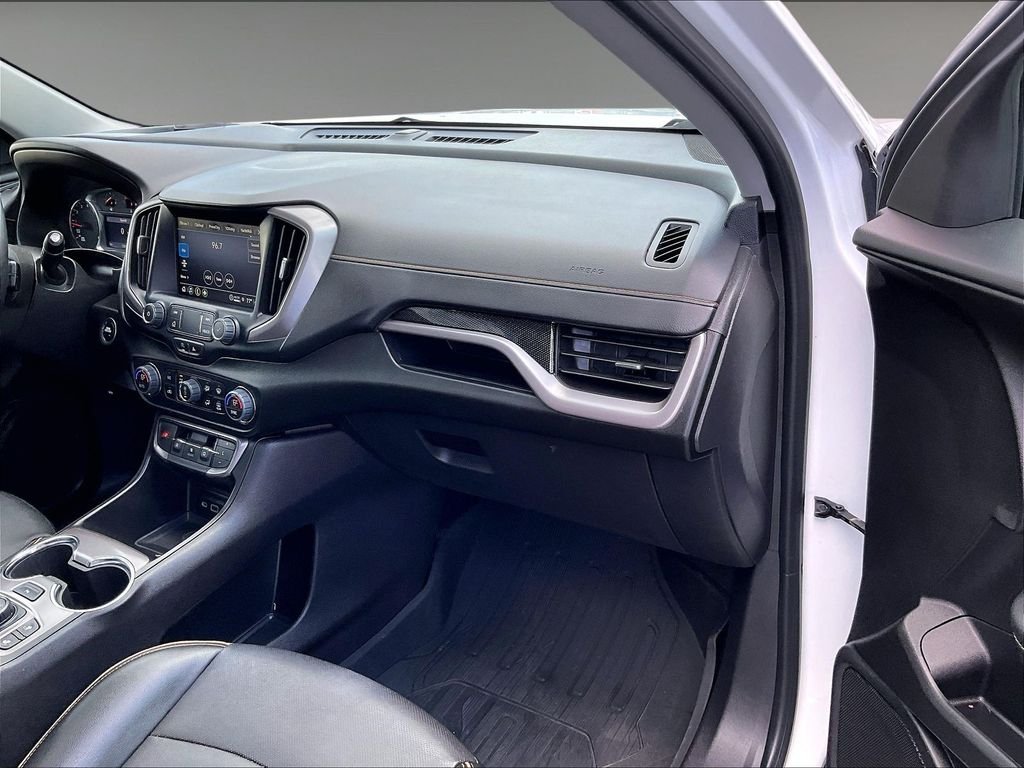 Used 2024 Summit White GMC AT4 image 13