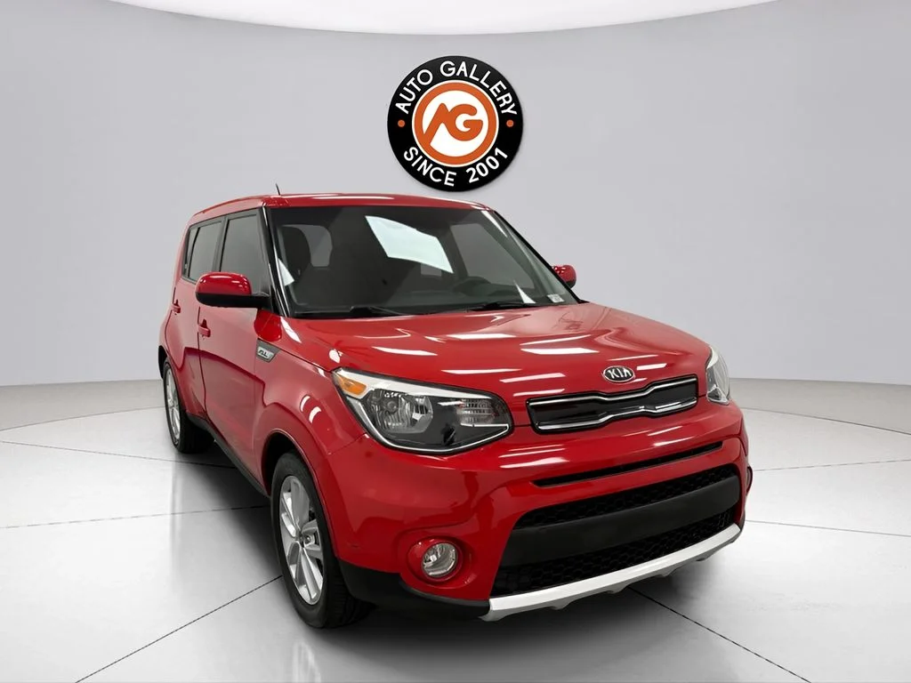 2017 Kia Soul 2.0L + 6 A/T's photo