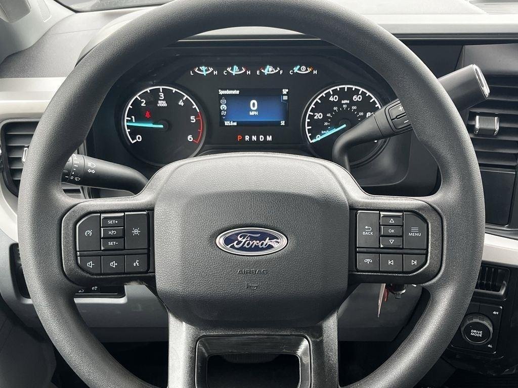 2025 Ford F-550 Super Duty Chassis Cab XL - Photo 25