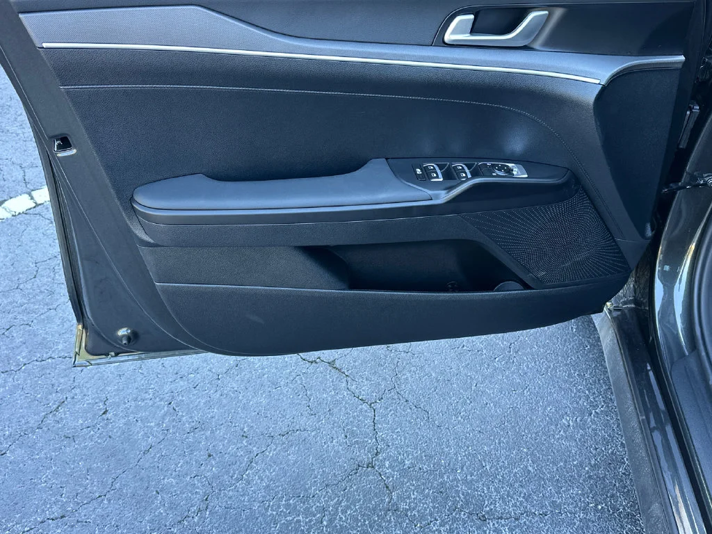 New 2026 Gray Kia LXS image 10