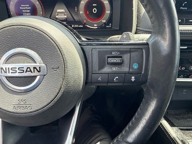Used 2021 Gray Nissan Platinum image 33