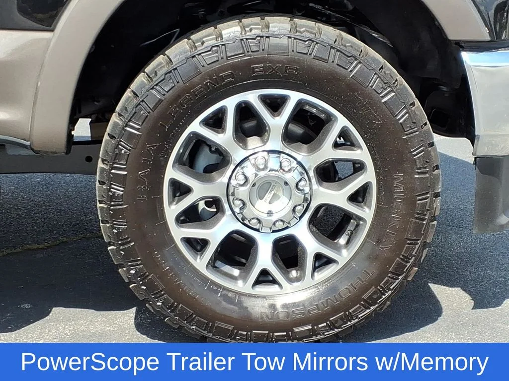 Used 2020 Black Ford Lariat image 33