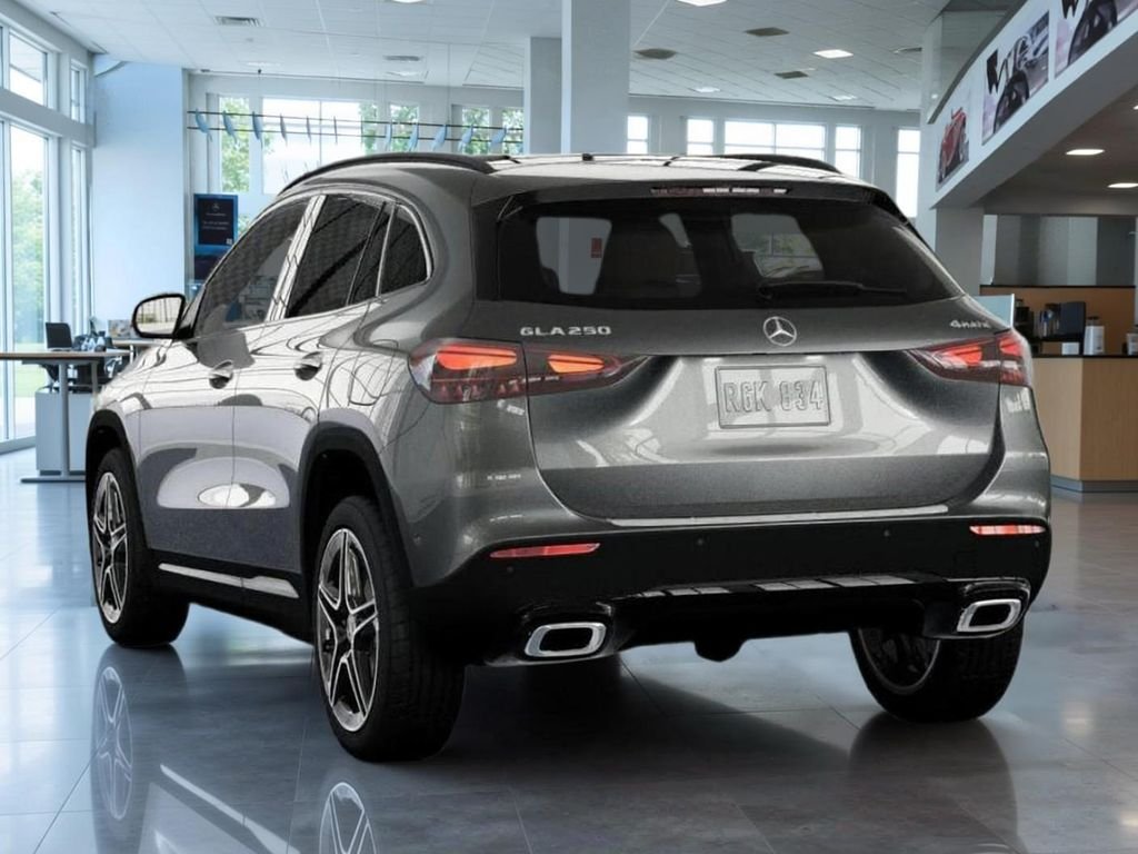 New 2026 Mountain Grey Metallic Mercedes-Benz GLA 250 image 26