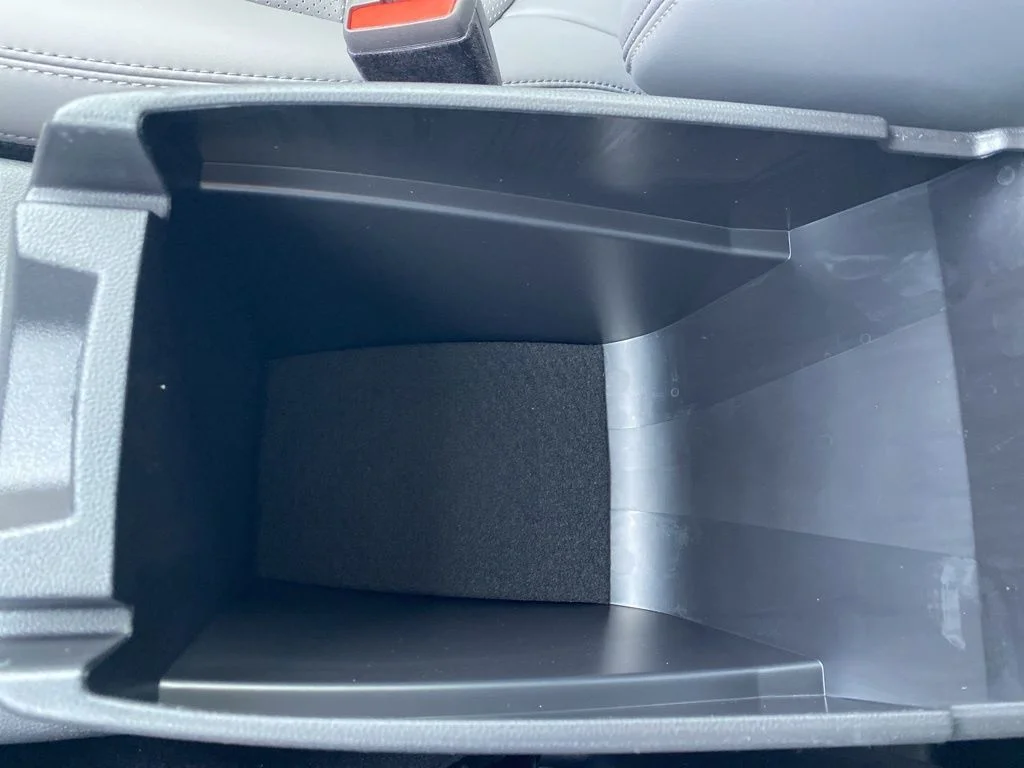 New 2026 Space White Metallic Ford Badlands® image 27