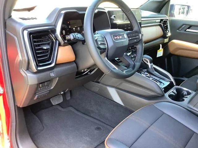 2026 GMC Canyon AT4 - Photo 12