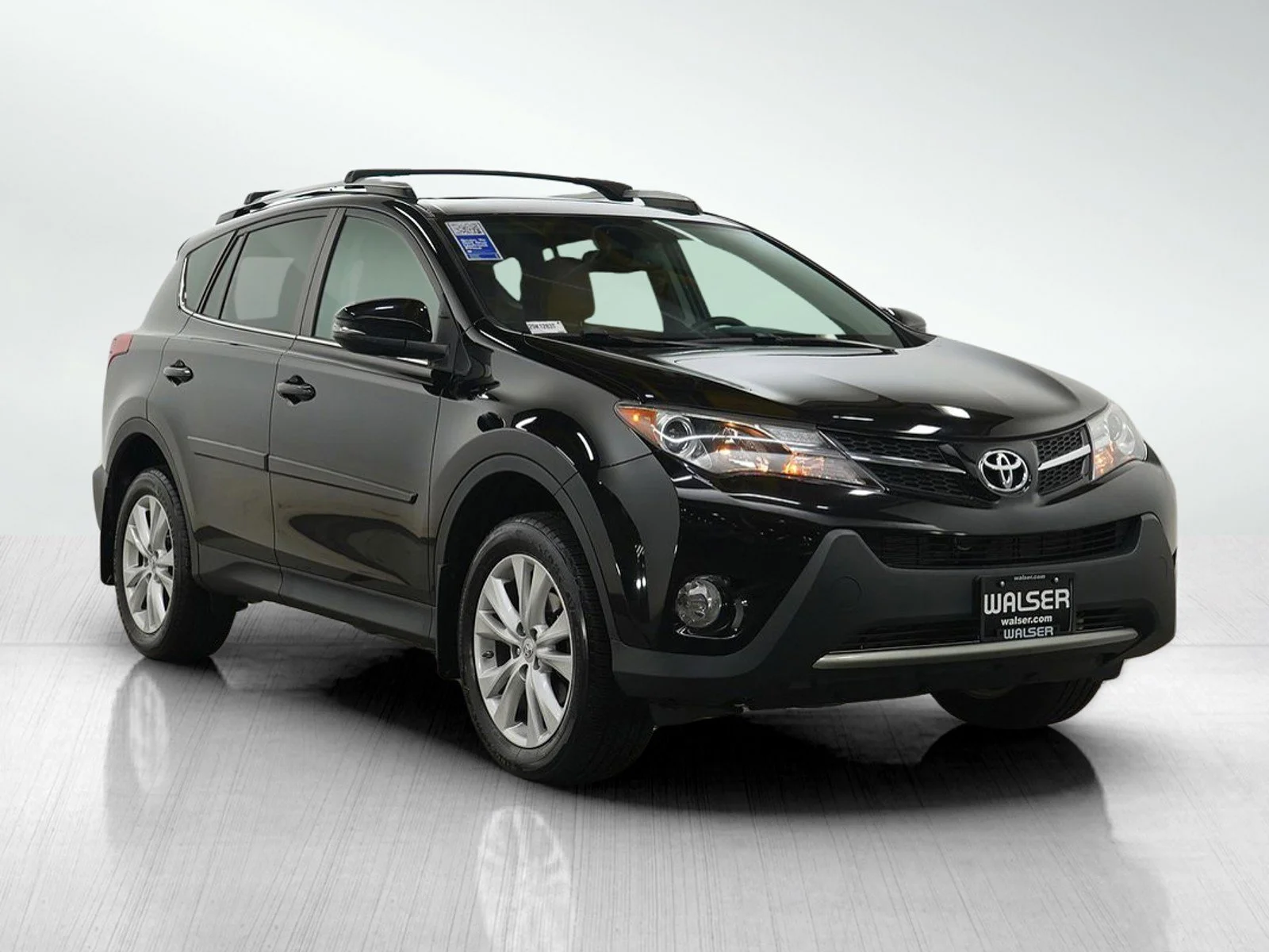 Used 2015 Black Toyota AWD 4dr Limited image 8