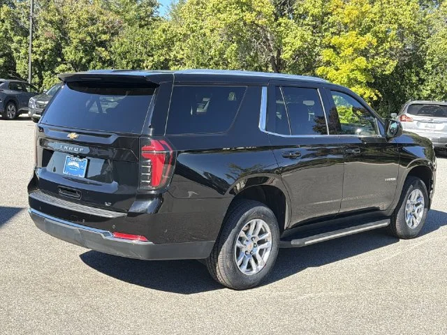 Used 2025 Black Chevrolet LT image 13