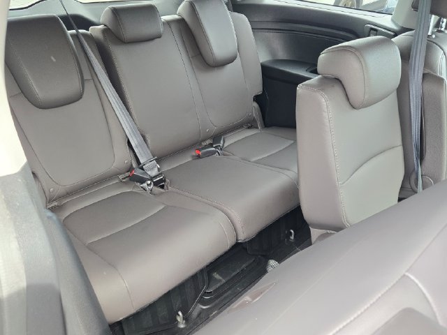 Used 2019 Gray Honda EX-L image 9