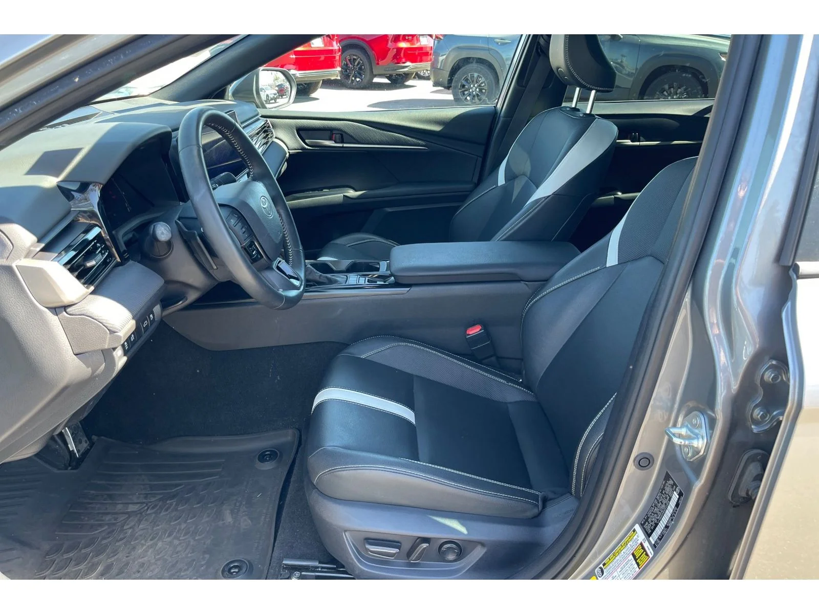 Used 2025 Heavy Metal Toyota SE image 11