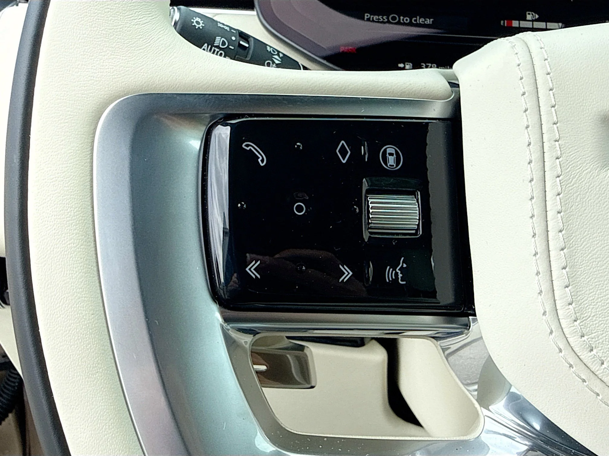 New 2026 Sunset Gold Land Rover Autobiography image 38