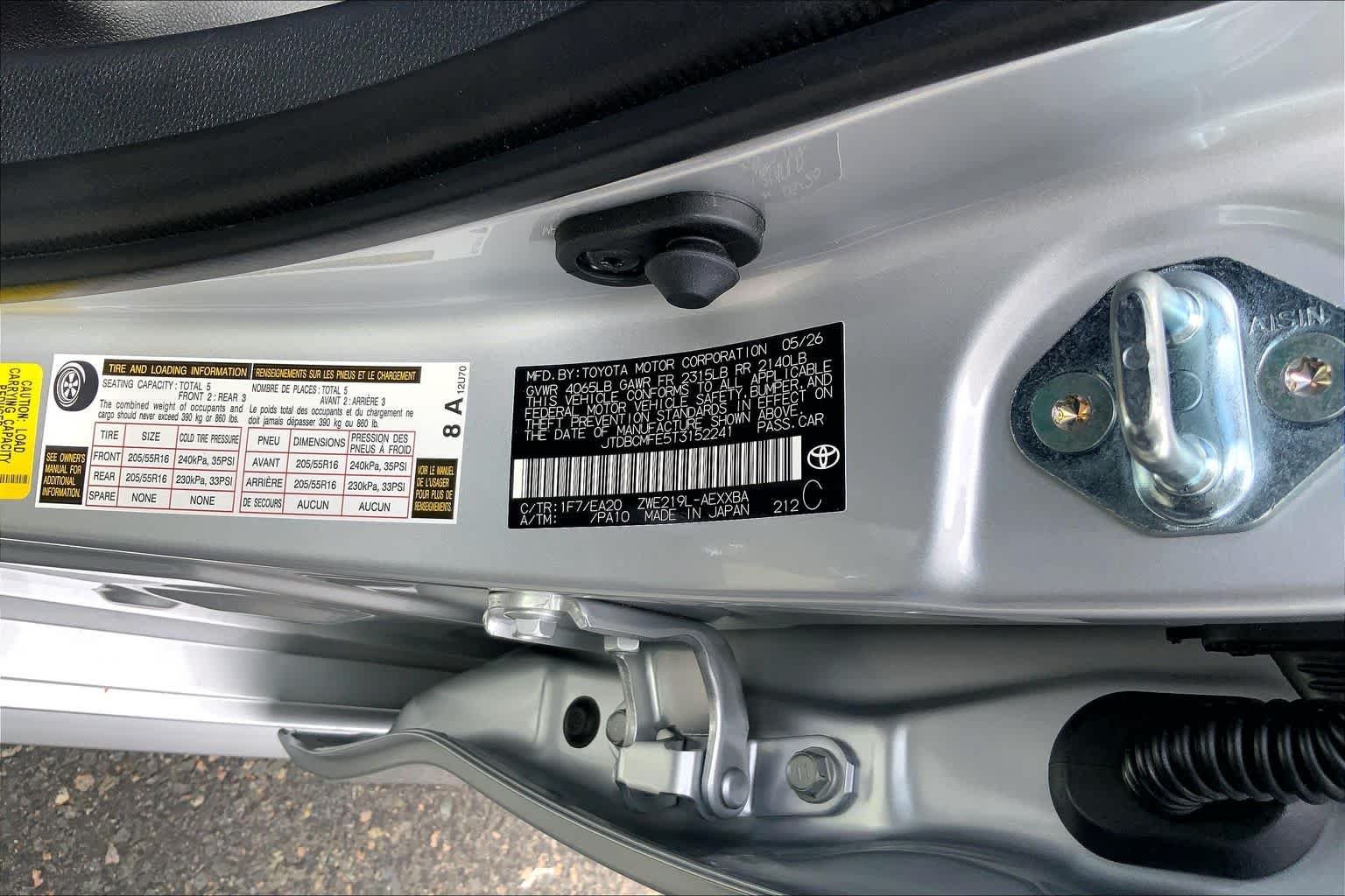 New 2026 Classic Silver Metallic Toyota Hybrid XLE image 22