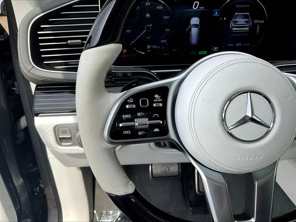 Used 2023 Cirrus Silver Metallic Mercedes-Benz Maybach GLS 600 image 11