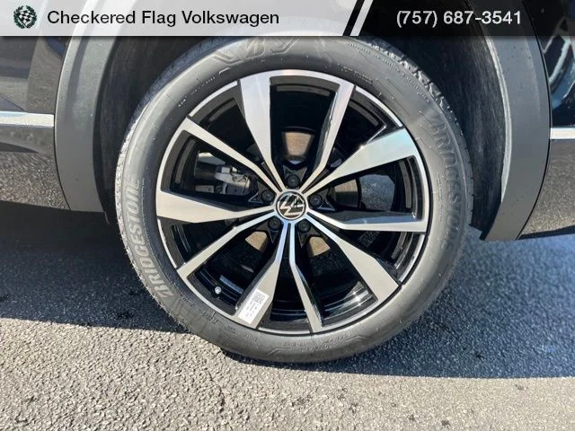 New 2026 Black Volkswagen 2.0T SEL Premium R-Line image 7
