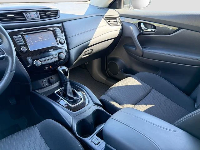 Used 2017 Gray Nissan SV image 23