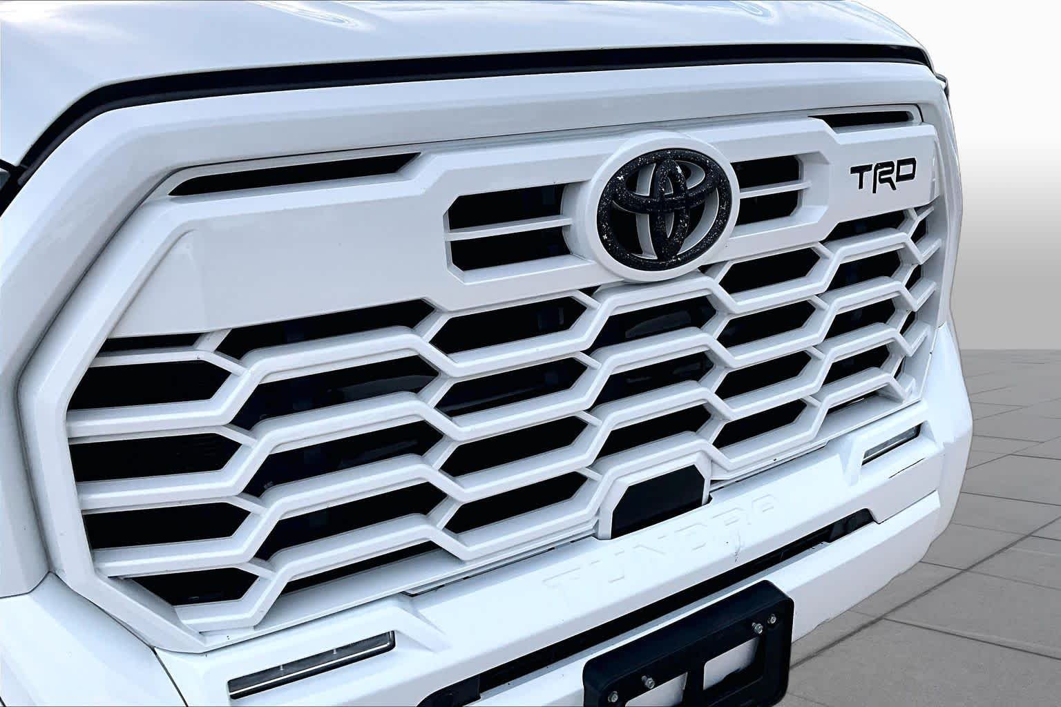 Used 2022 White Toyota SR5 image 30