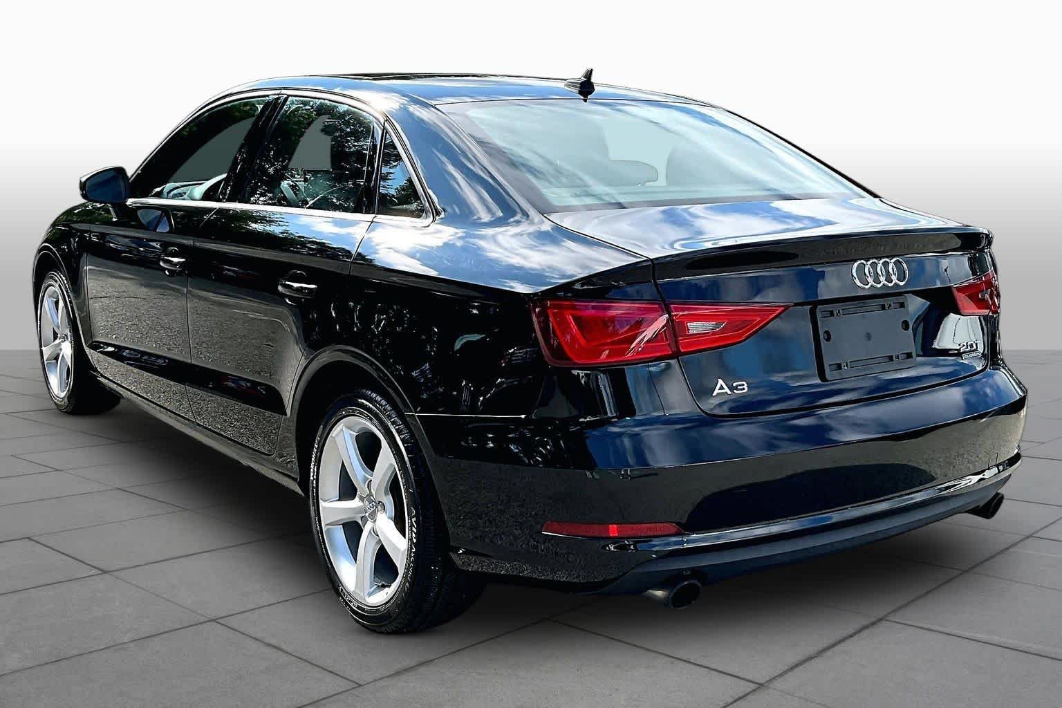 Used 2015 Brilliant Black Audi 2.0T Premium image 12