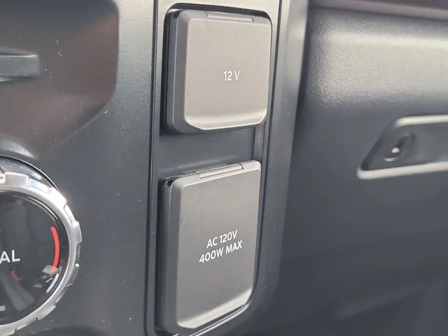 New 2026 White Metallic Ford Lariat image 27