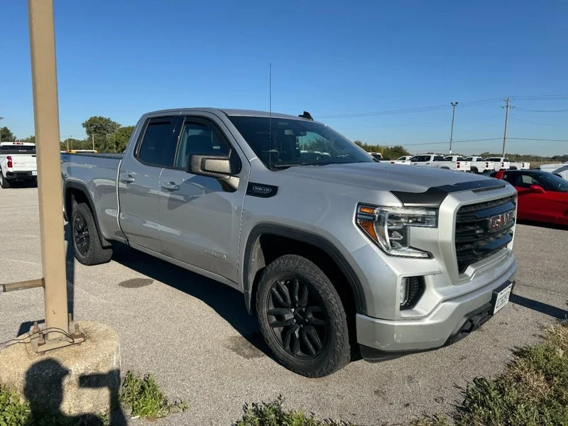 Used 2019 Quicksilver Metallic GMC 4WD Double Cab 147" Elevation image 2