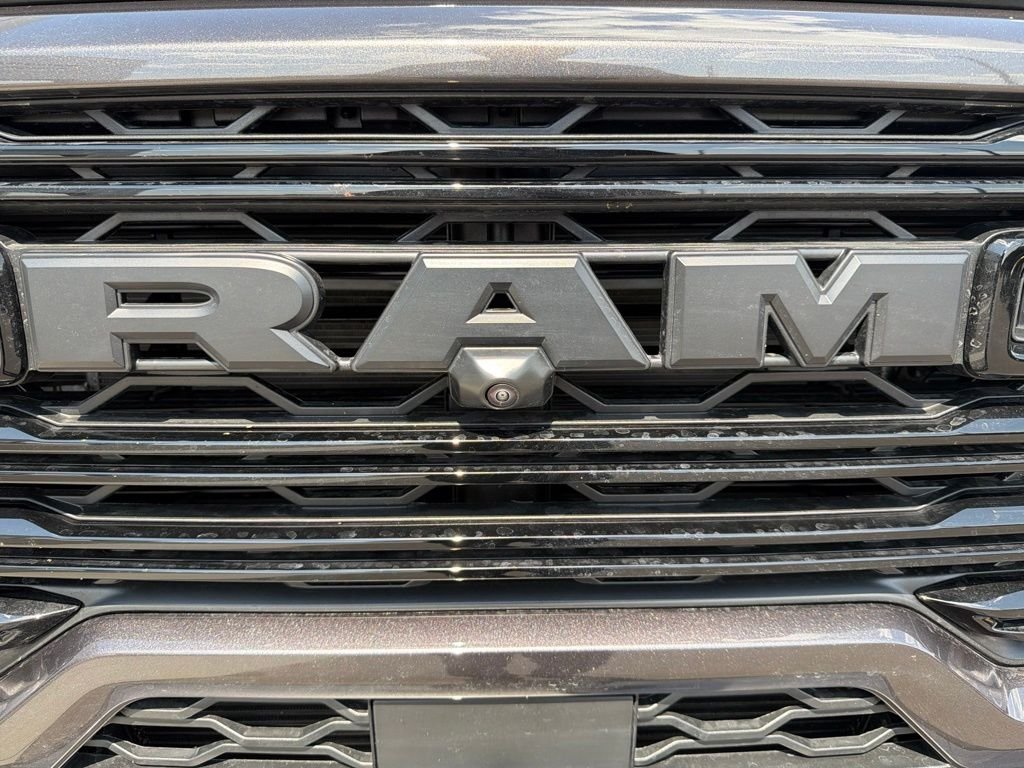 New 2026 Granite Crystal Metallic Clear-Coat Exterior Paint RAM Laramie image 14