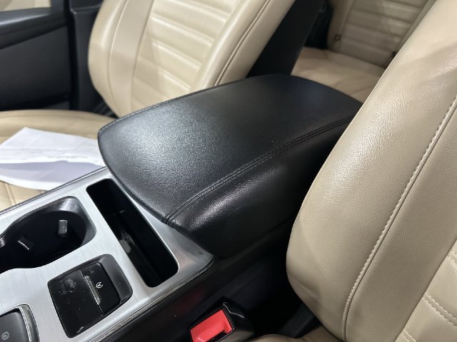 Certified Used 2022 Black Ford SEL image 28