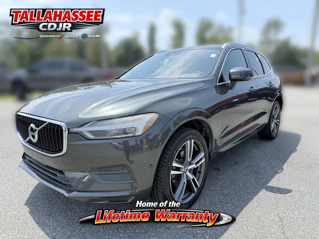 Used 2018 Gray Metallic Volvo T5 Momentum image 10
