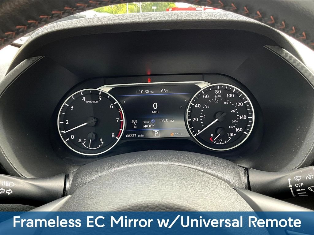 Used 2023 Gray Nissan SR image 16