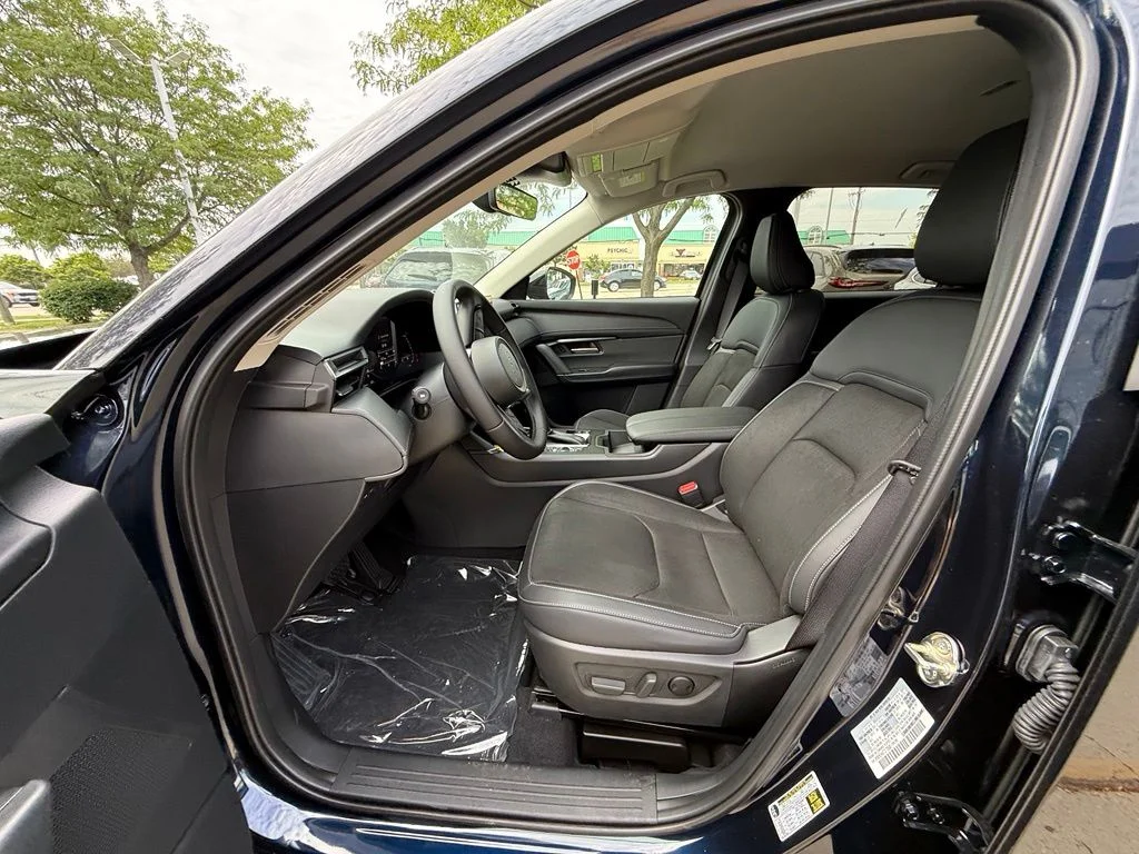 New 2026 Navy Blue Mica Mazda 2.5 S Preferred AWD image 11