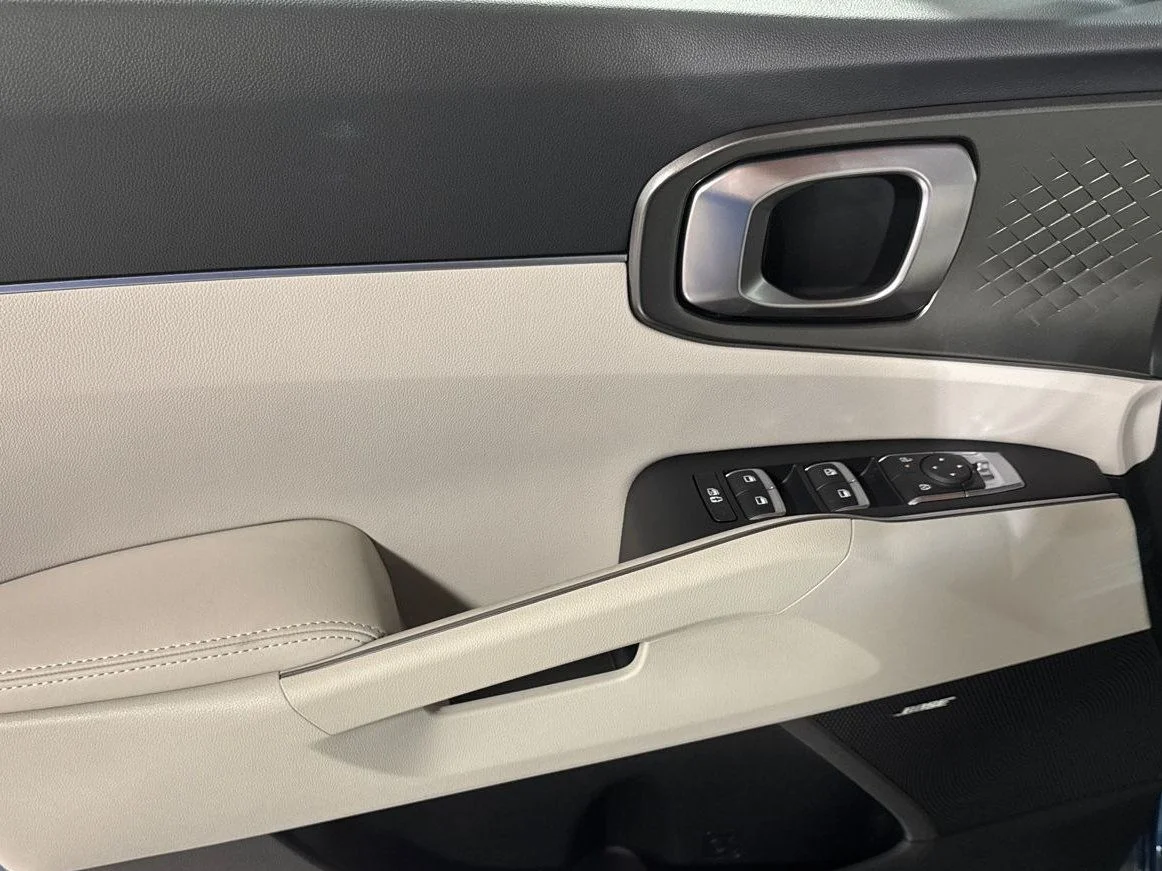 New 2026 Aurora Black Kia EX image 25