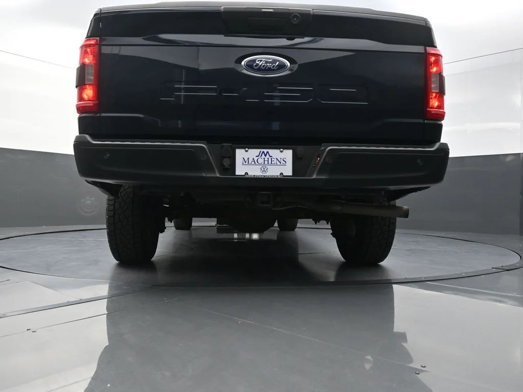 Used 2021 Blue Ford XL image 26