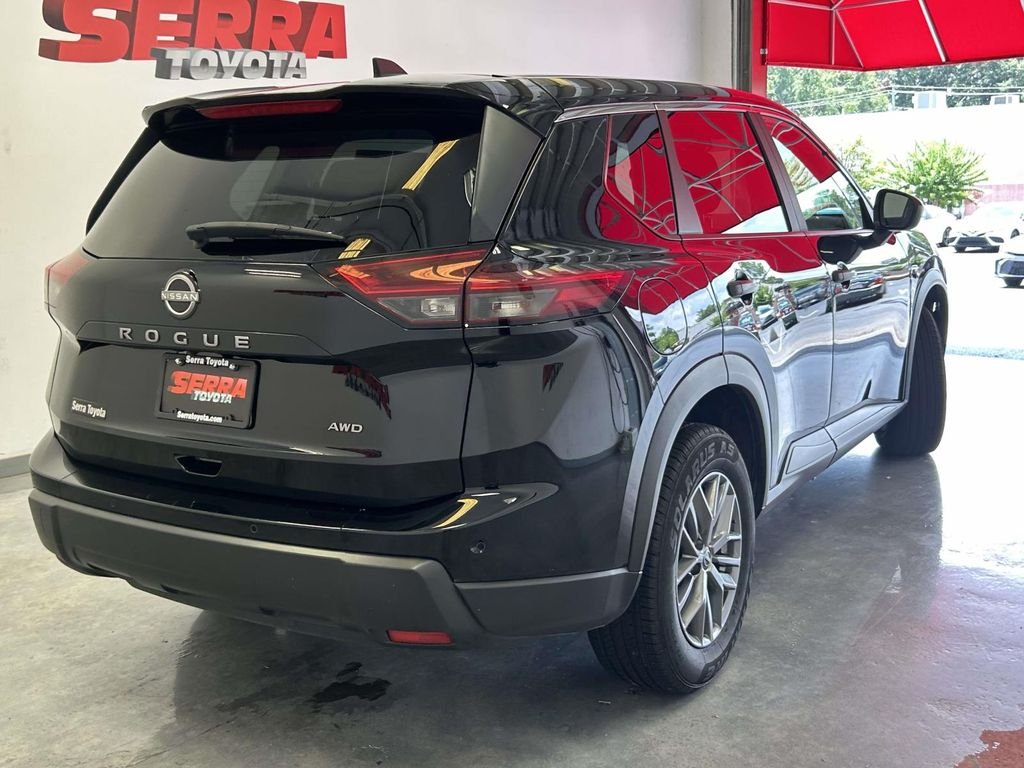 Used 2024 Black Nissan S image 3