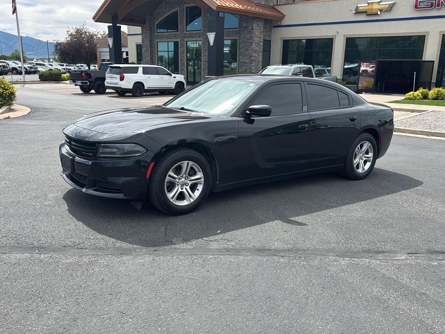 2020 Dodge Charger SXT's photo