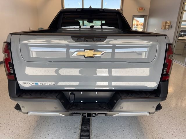 2026 Chevrolet Silverado EV LT - Photo 11