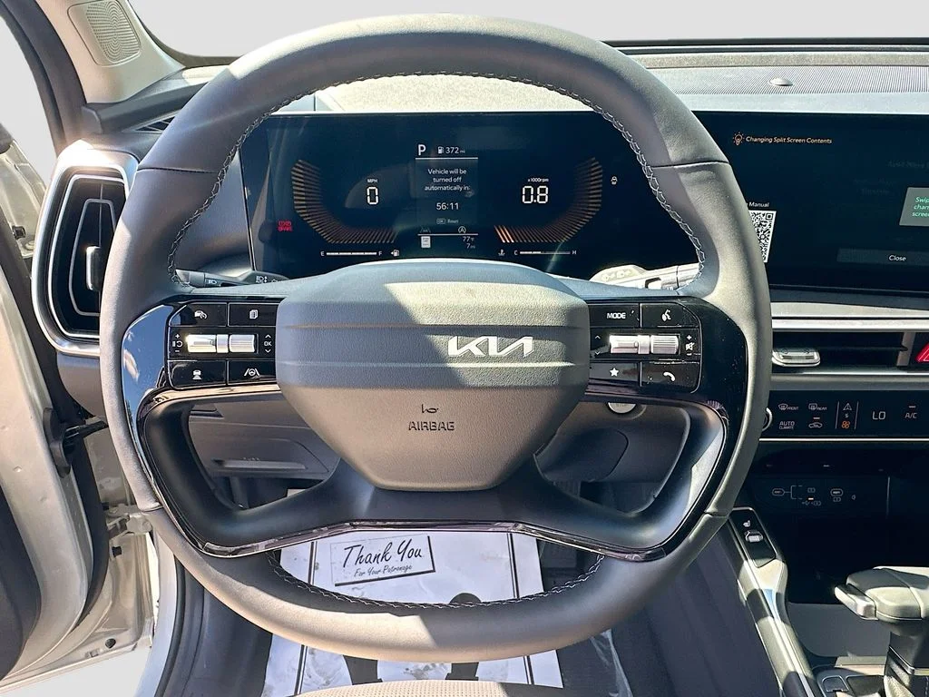 2026 Kia Sorento EX - Photo 11