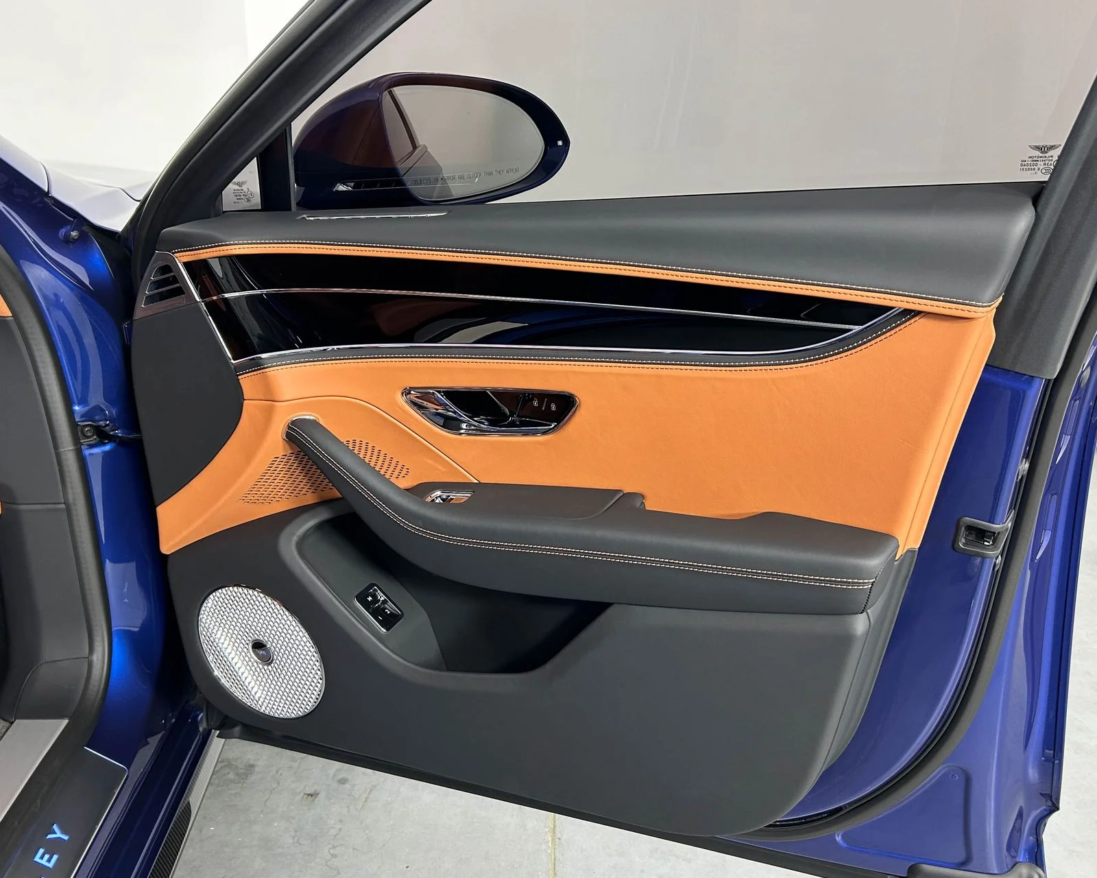 2024 Bentley Flying Spur Mulliner - Photo 29
