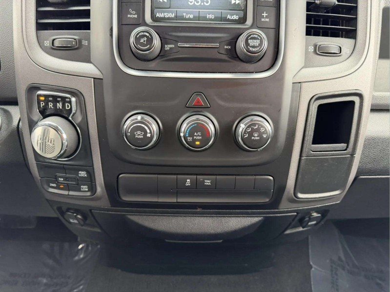 Used 2018  Ram Express image 15