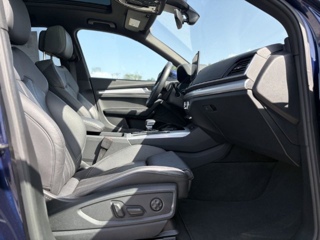 Used 2025 Blue Audi  image 15