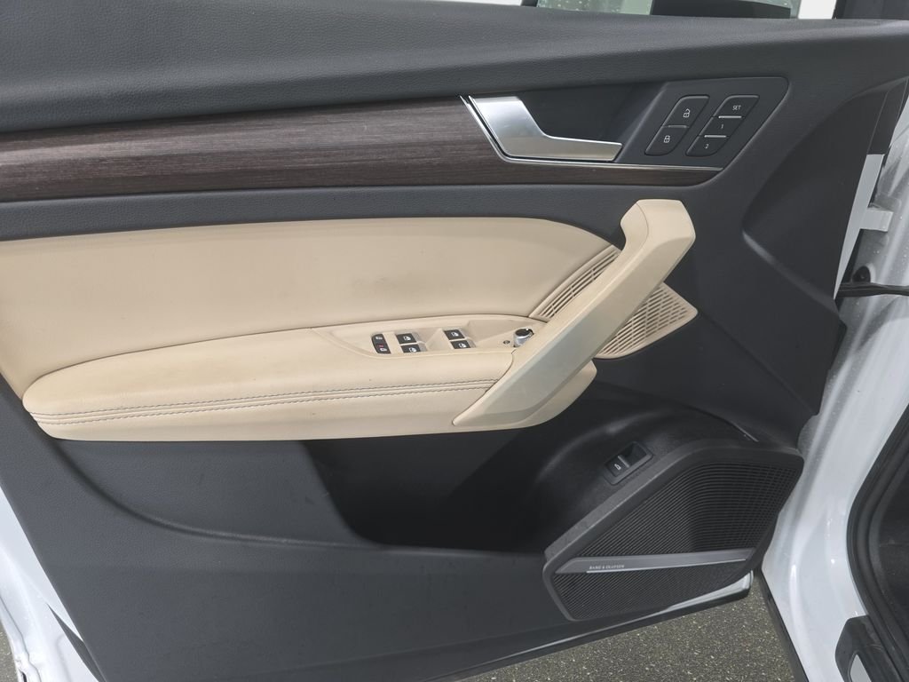 Used 2024 Glacier White Audi 45 S line Premium Plus image 21