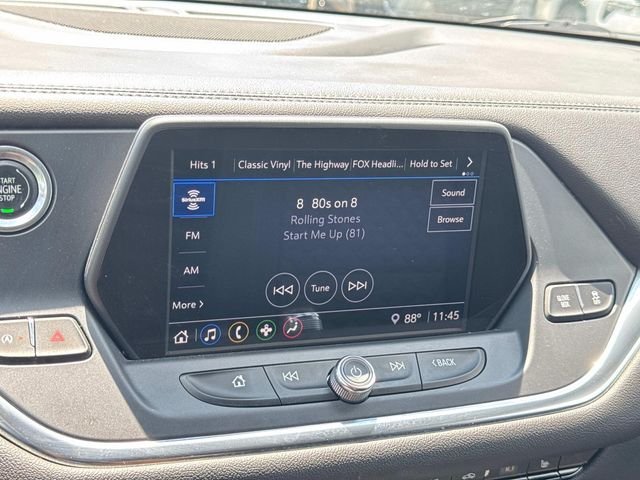 Used 2021 White Chevrolet LT image 34