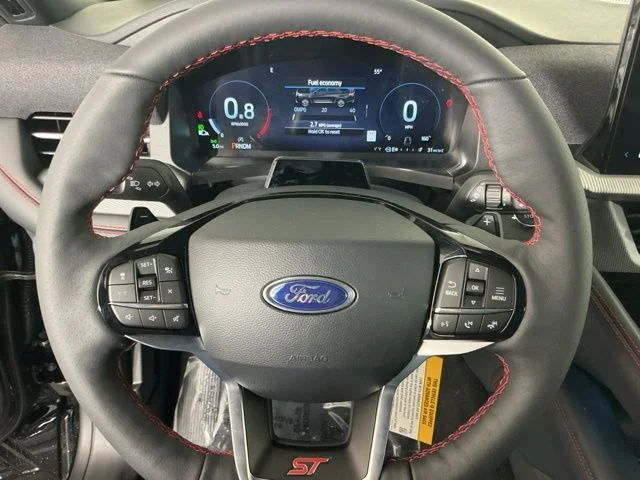 New 2026 Agate Black Metallic Ford ST image 18