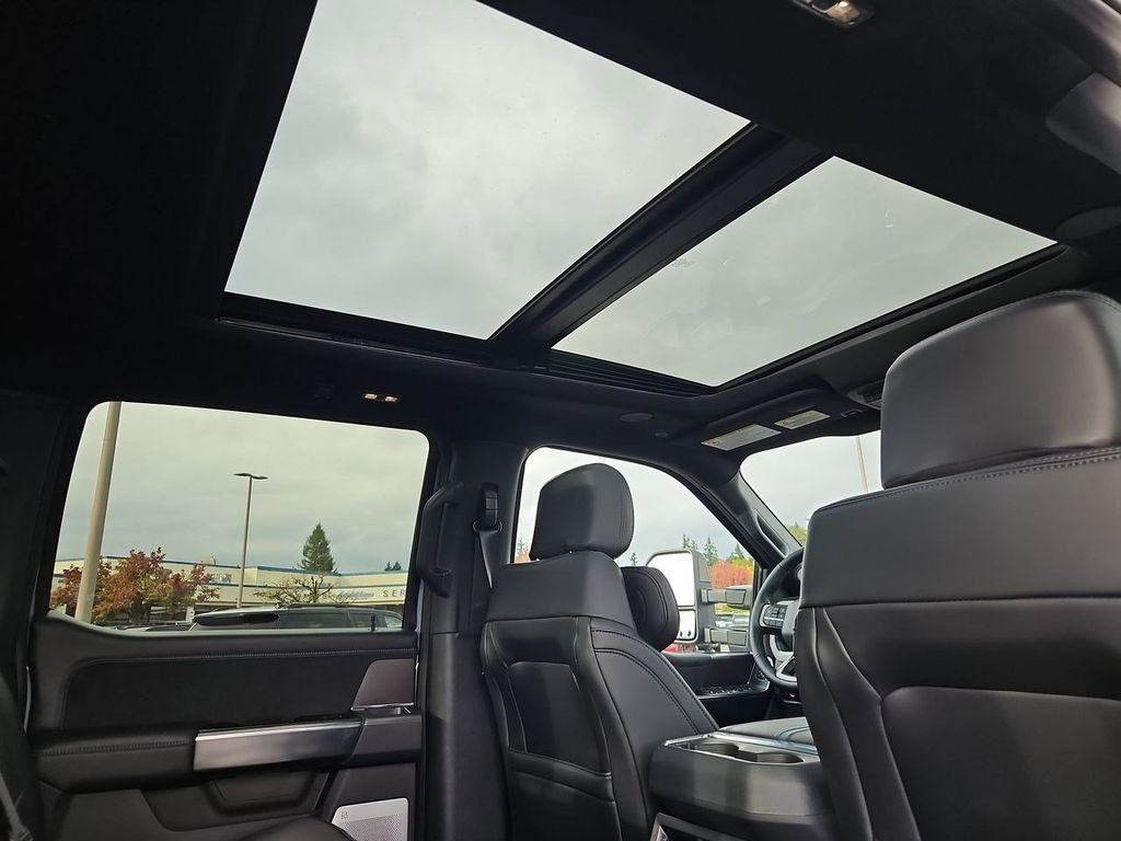 2026 Ford F-250 Super Duty Platinum - Photo 70
