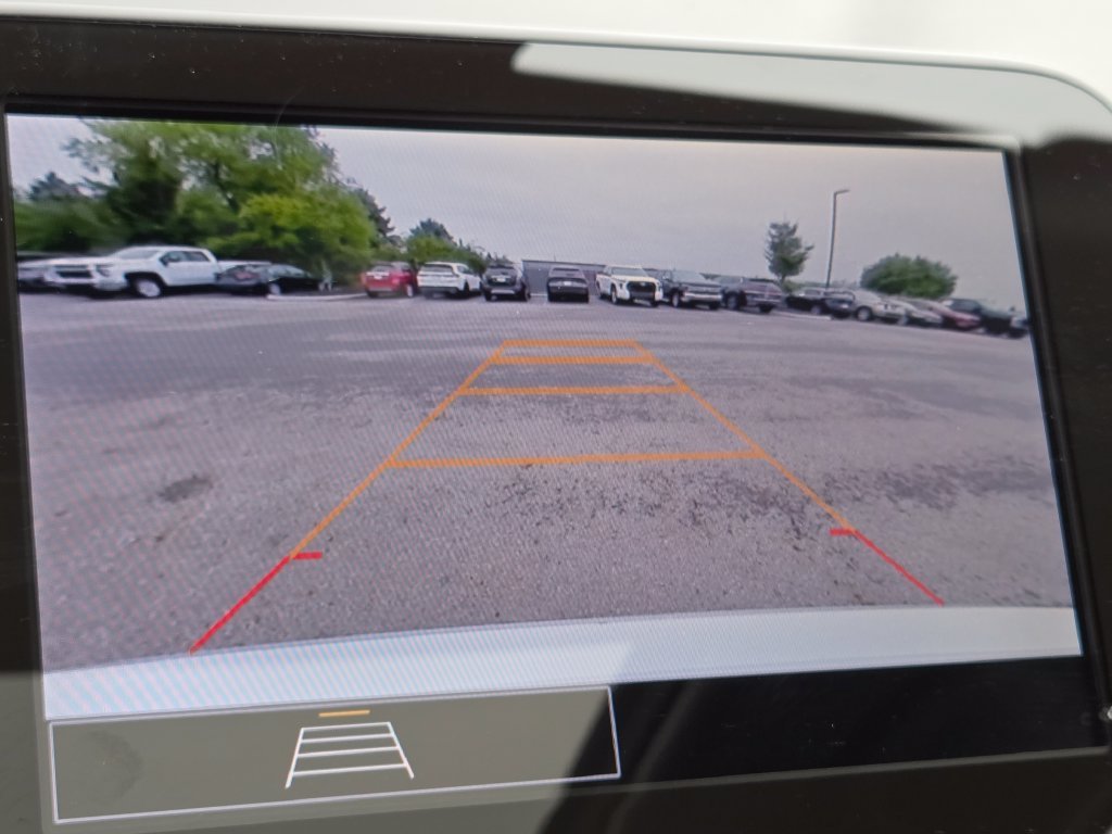 Used 2024 White Chevrolet LT image 35