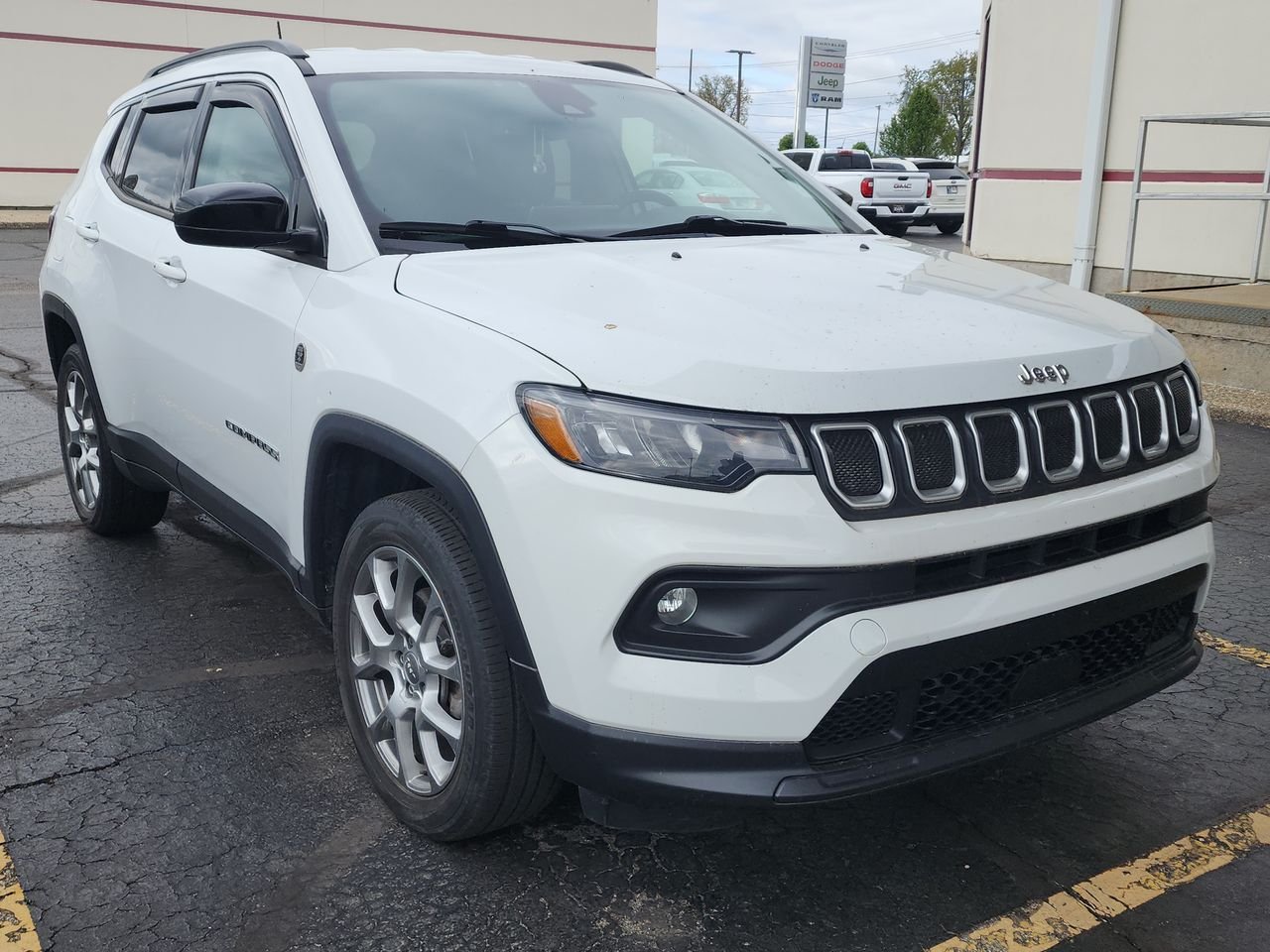 2022 Jeep Compass Latitude Lux 4X4's photo