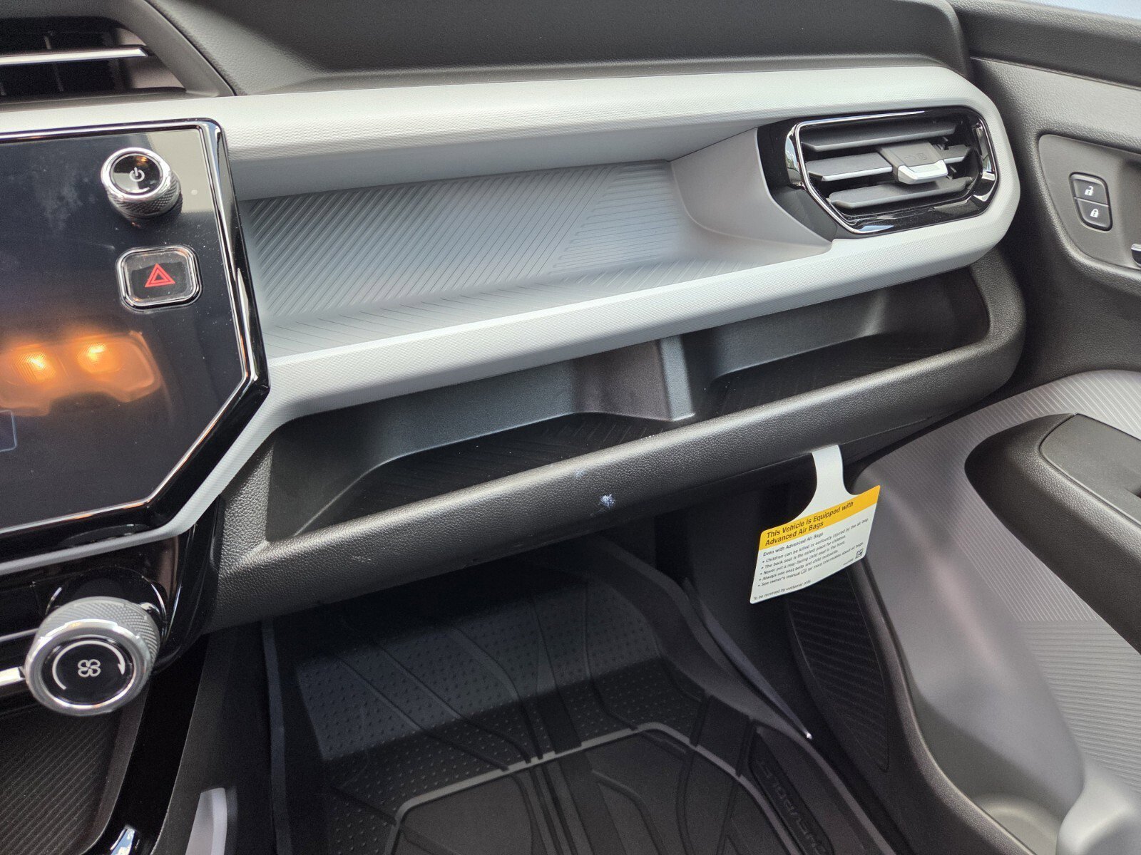 2027 Chevrolet Bolt LT - Photo 30