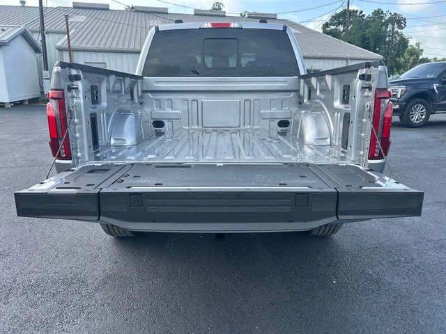 New 2026 Iconic Silver Metallic Ford Lariat® image 23