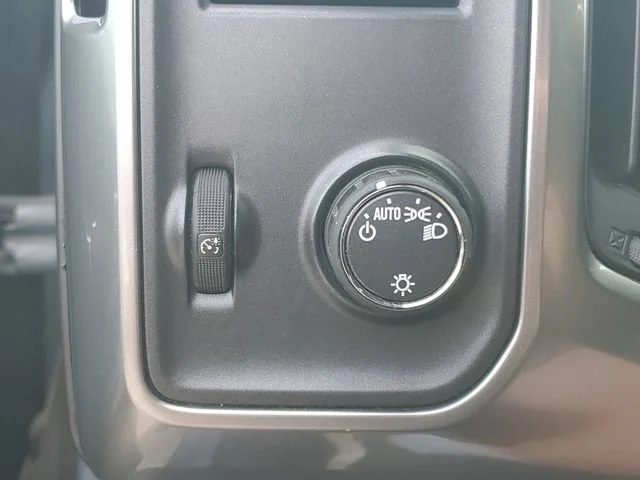 Used 2016 SLATE GREY METALLIC Chevrolet LT image 19